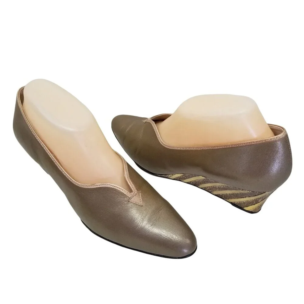 Magdesians 10N Gold Metallic Wedge Heels USA Vintage Slip On‎ Costume Retro
